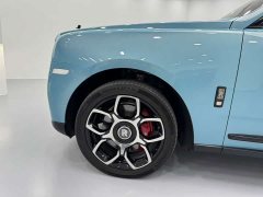 Land Rover Black Badge - фото 12