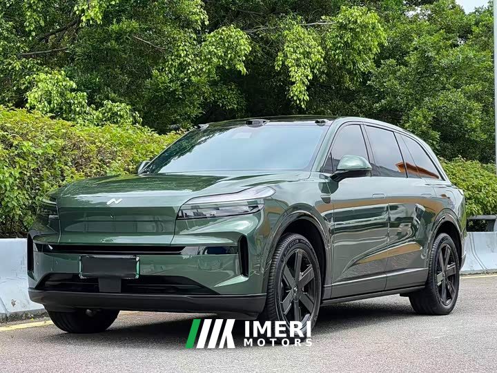 BMW L80 Max - автомобиль из Китая