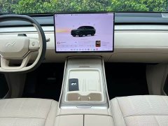 BMW L80 Max - фото 11