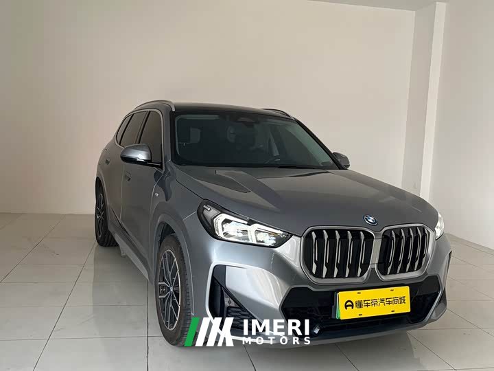 BMW iX1 eDrive25L M - автомобиль из Китая