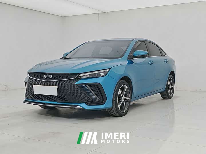 Changan 4 1.5L CVTFlagship Version - автомобиль из Китая