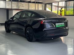 Tesla Model 3 Edition - фото 11