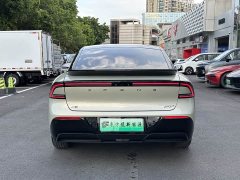 Xpeng P7 Long Range Max - фото 6