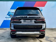 BMW X7 xDrive40i VersionLuxury - фото 6