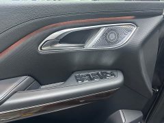 FAW HQ9 PHEV 2.0T AWDLuxury Edition - фото 6