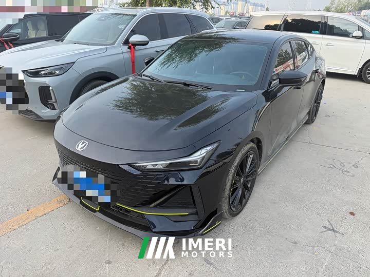 Changan UNI-V 1.5T Edition - автомобиль из Китая