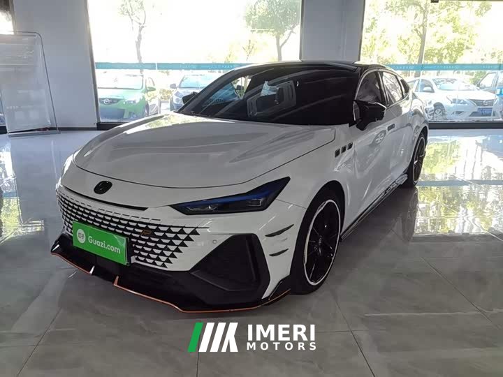 Changan UNI-V 2.0T Edition