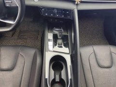 Lexus Elantra 2021 1.5L CVT LUX Premium Edition - фото 16