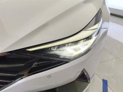 Lexus Elantra 2021 1.5L CVT LUX Premium Edition - фото 5