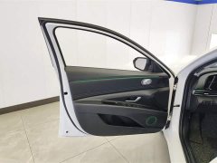 Lexus Elantra 2021 1.5L CVT LUX Premium Edition - фото 7