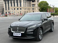 Volvo 2.0T 2WD Edition - фото 1