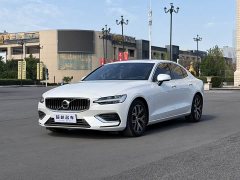 Volvo S60 B4 Luxury Edition - фото 1
