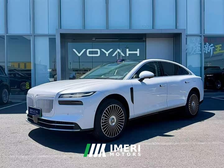Voyah L AWDUltra - автомобиль из Китая