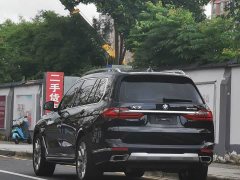 BMW X7 xDrive40i VersionLuxury - фото 6