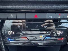 Volkswagen T-ROC 280TSI DSGAWDLuxury Edition - фото 12