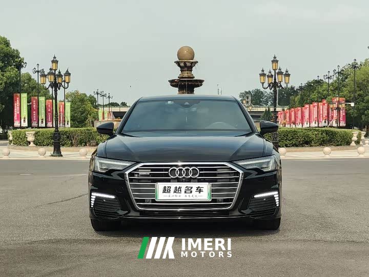 Audi A6L 55 TFSI e quattro - автомобиль из Китая