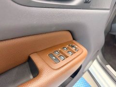Volvo XC60 B5 AWDLuxury Edition - фото 5