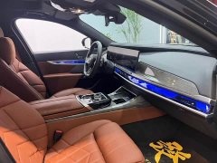BMW 7 740Li Deluxe Version M - фото 14