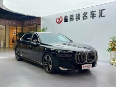 BMW 7 740Li Deluxe Version M - фото 4
