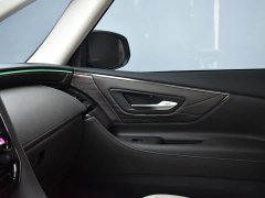 BMW 2.5L Edition - фото 11