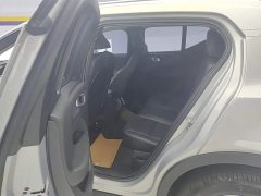 Volvo XC40 B4 four-wheel drive Zhiyuan Deluxe Edition - фото 11