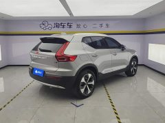 Volvo XC40 B4 four-wheel drive Zhiyuan Deluxe Edition - фото 3