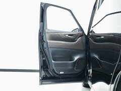 BMW 2.5L Edition - фото 17