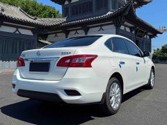 Nissan 1.6XL CVTLuxury Edition - фото 6