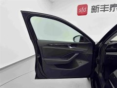Volkswagen 380TSI DSGPremium Edition - фото 8