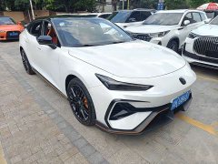 Changan UNI-V 2.0T Version - фото 3