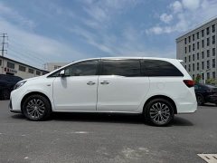 Buick GL8 Land Business Class 652T Luxury - фото 17