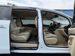 Buick GL8 Land Business Class 652T Luxury - фото 6