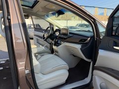Buick GL8 Land Business Class 652T Luxury - фото 16