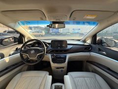 Buick GL8 Land Business Class 652T Luxury - фото 4