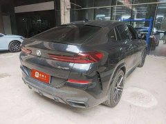 BMW X6 xDrive40i M - фото 2