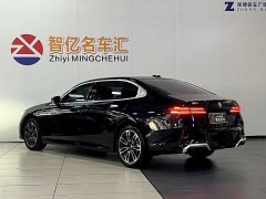 BMW 5 530Li Version M - фото 11