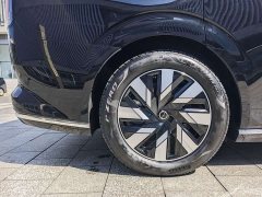 Volvo EM90 Ultra - фото 2