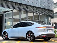 Nio ET5 75kWh - фото 5