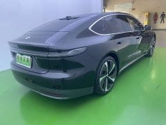 NIO ET7 75kWh - фото 10
