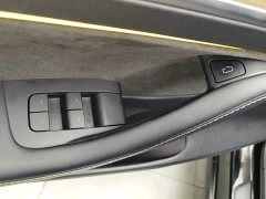 Tesla Model 3 Edition - фото 9