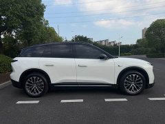 Nio ES6 75kWh - фото 12