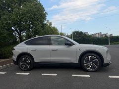 Nio EC6 75kWh - фото 12