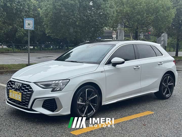 Audi A3 Sportback 35 TFSI Fashion Version