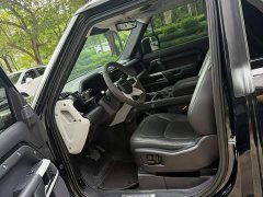 Land Rover 90 3.0T P400 Edition - фото 9