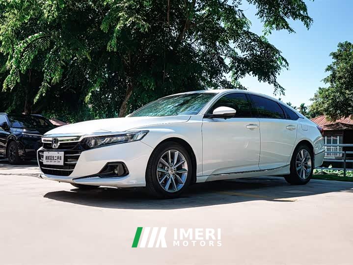 Honda Accord 2022 260TURBO Deluxe Edition - автомобиль из Китая