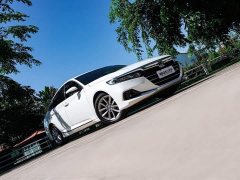 Honda Accord 2022 260TURBO Deluxe Edition - фото 4