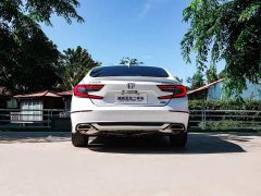 Honda Accord 2022 260TURBO Deluxe Edition - фото 7