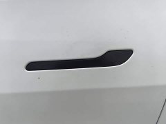 Tesla Model Y Long Range Edition - фото 18