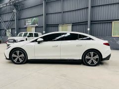 Mercedes-Benz EQE 350 Luxury Edition - фото 8