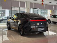 Tesla Model Y Edition - фото 9